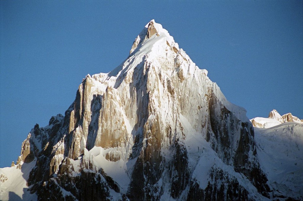 Paiju Peak From Khoburtse At Sunrise