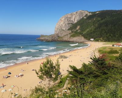 Cinco planes de playa para que disfrutes de un verano atípico con seguridad