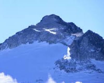 Aneto, el coloso de los Pirineos