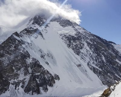 La expedición de Txikon al K2 invernal sufre sus primeras bajas